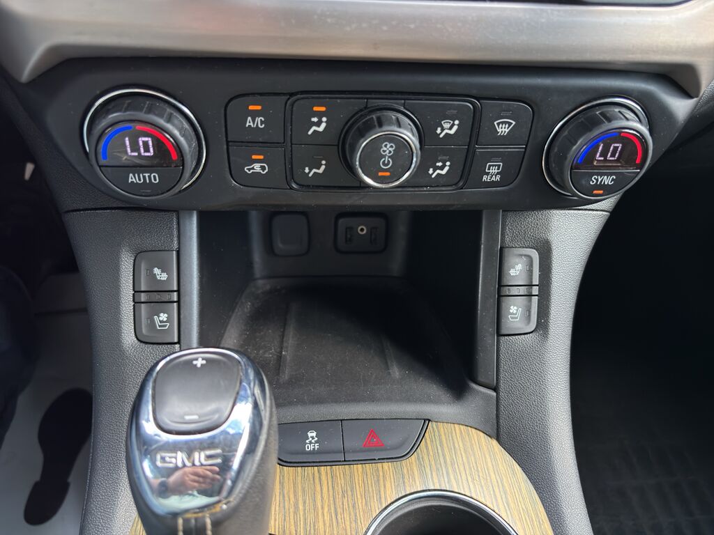 2019 GMC Acadia Denali Wilmington NC