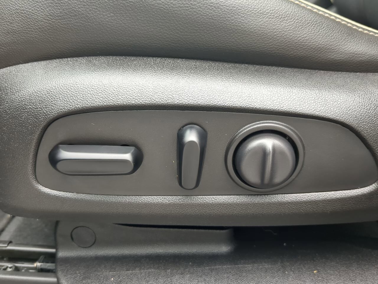 2019 GMC Acadia Denali Winder GA