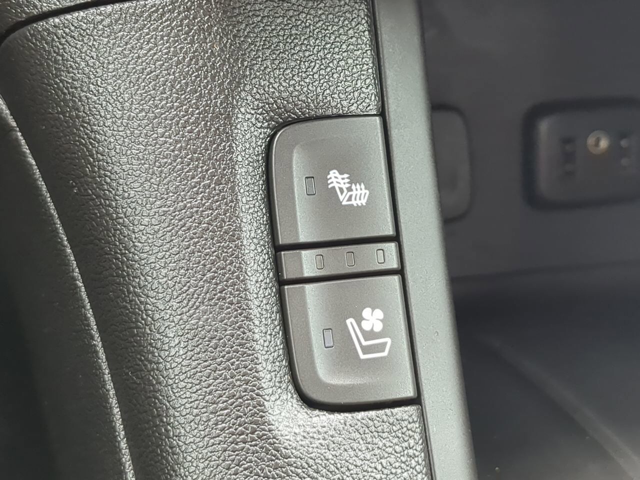 2019 GMC Acadia Denali Winder GA