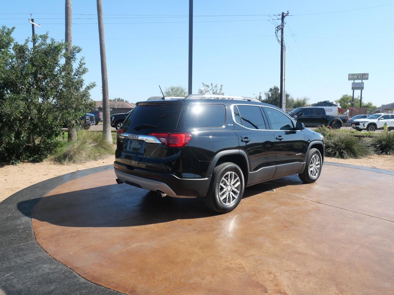 2019 GMC Acadia SLE