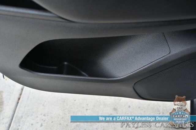 2019 GMC Acadia SLT-2 / AWD / AutoStart / Front & Rear Heated Leather Seats / Dual Sunroof / Navigation / Bose Speakers / Forward Collision & Blind Spot Alert / 3rd Row / Rear Captains Chairs / Power Liftgate Anchorage AK