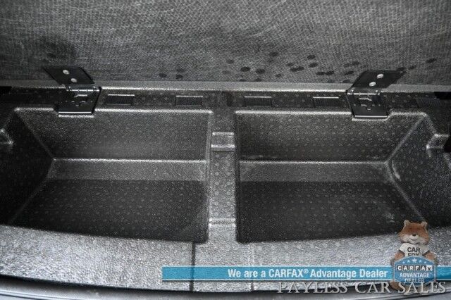 2019 GMC Acadia SLT-2 / AWD / AutoStart / Front & Rear Heated Leather Seats / Dual Sunroof / Navigation / Bose Speakers / Forward Collision & Blind Spot Alert / 3rd Row / Rear Captains Chairs / Power Liftgate Anchorage AK