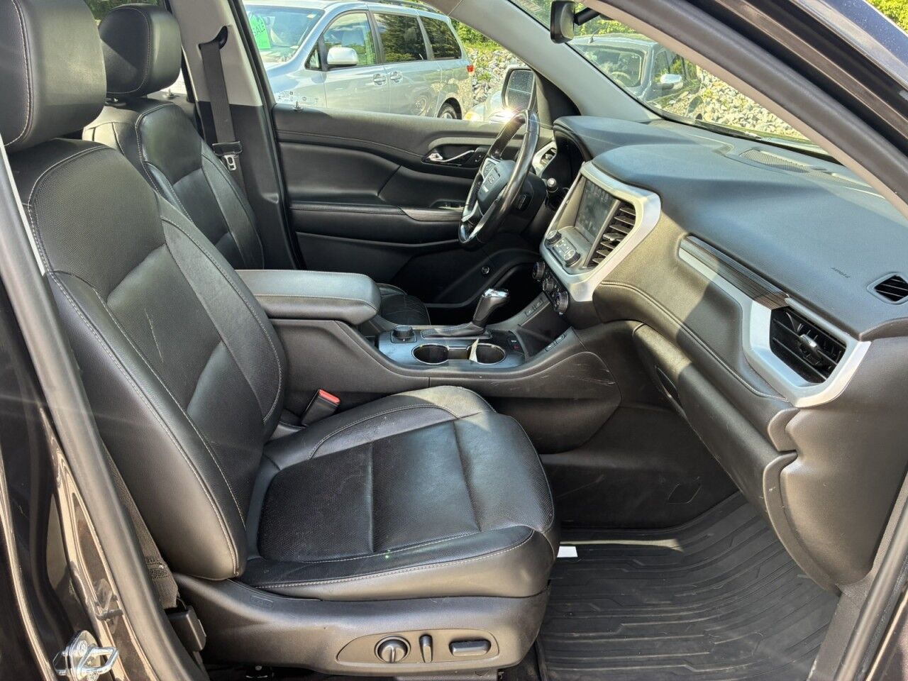 2019 GMC Acadia SLT Charlton MA