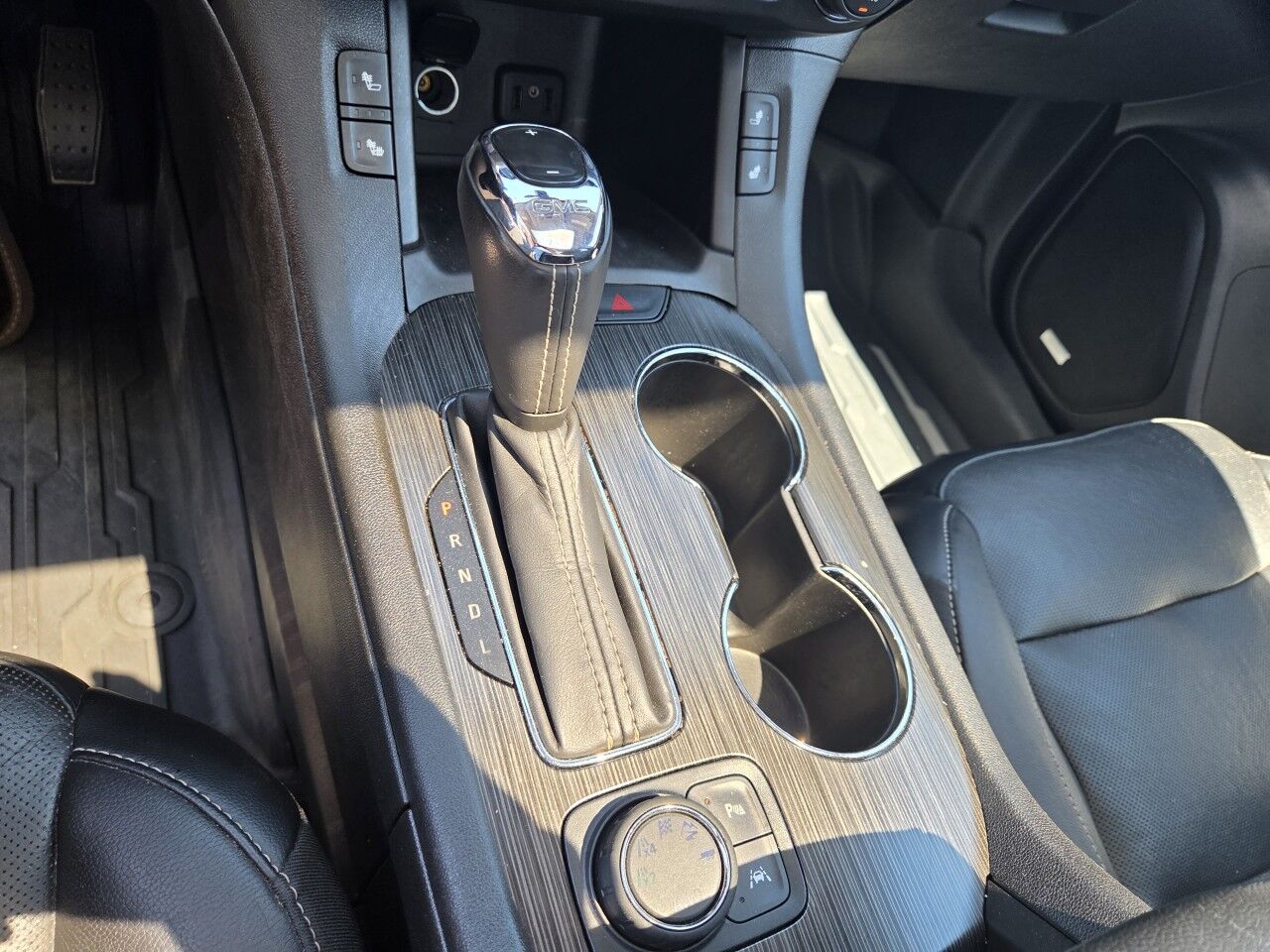 2019 GMC Acadia SLT Charlton MA