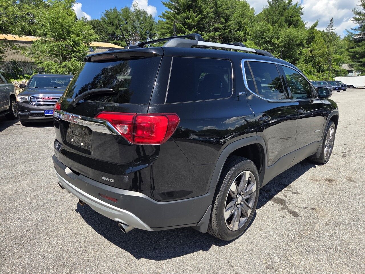 2019 GMC Acadia SLT