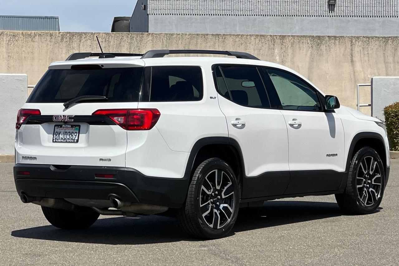 2019 GMC Acadia SLT