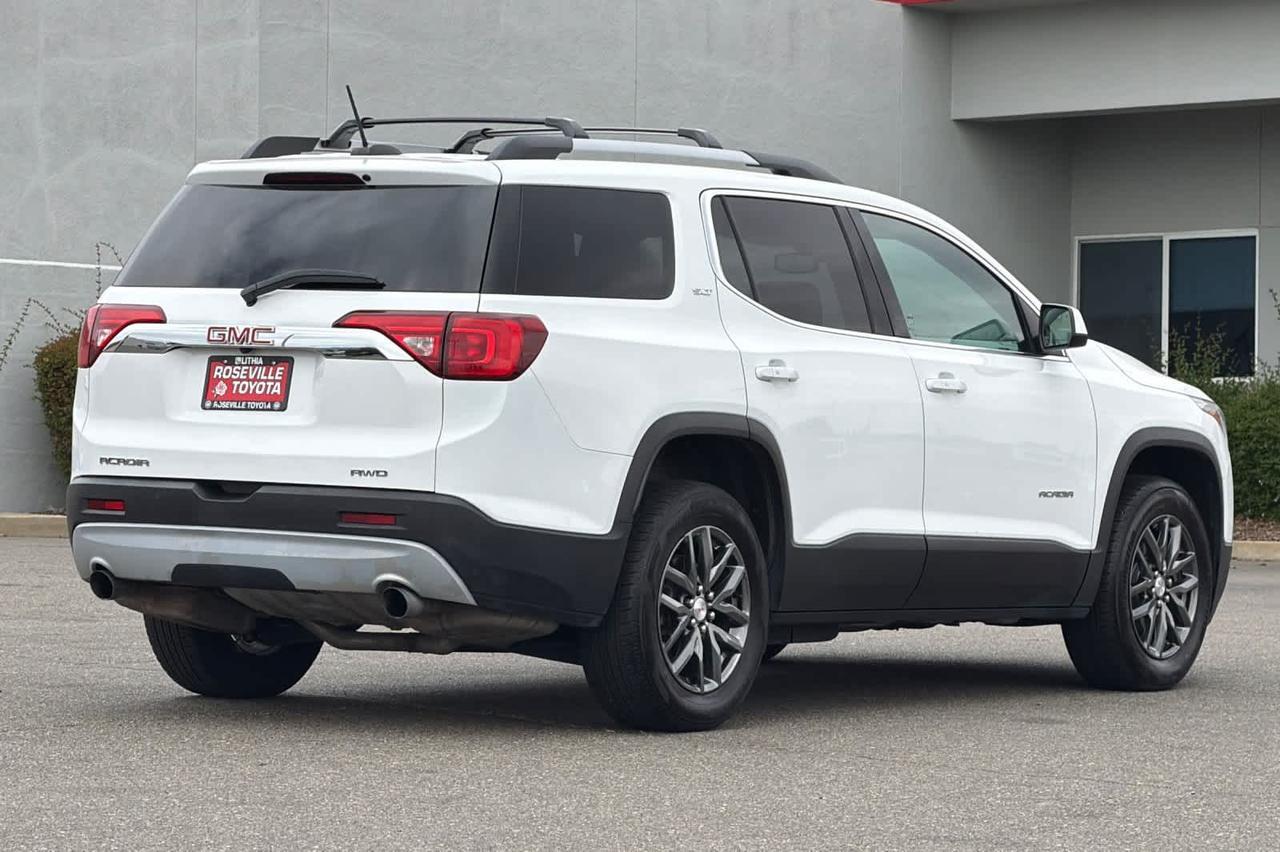 2019 GMC Acadia SLT