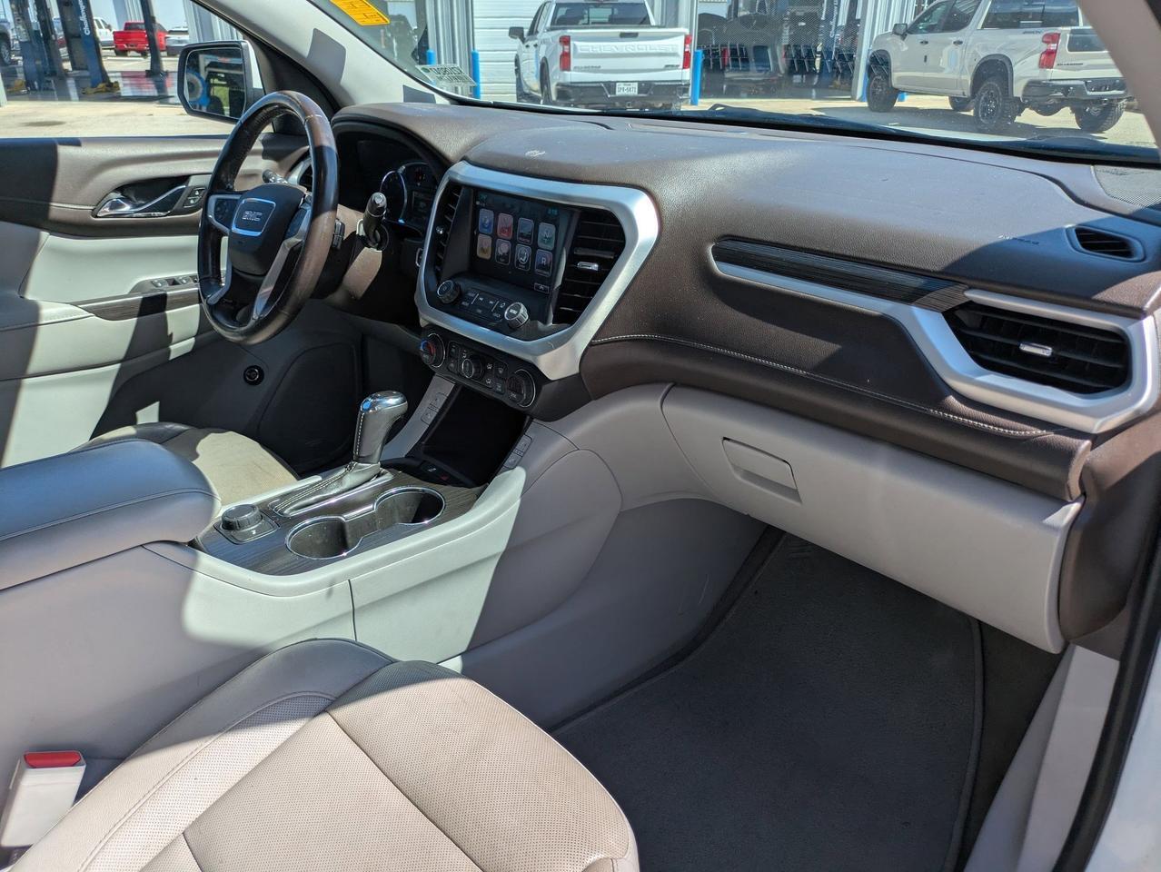 2019 GMC Acadia SLT Castroville TX