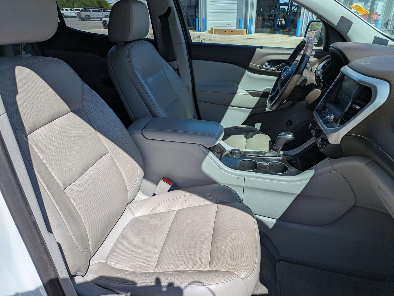 2019 GMC Acadia SLT Castroville TX