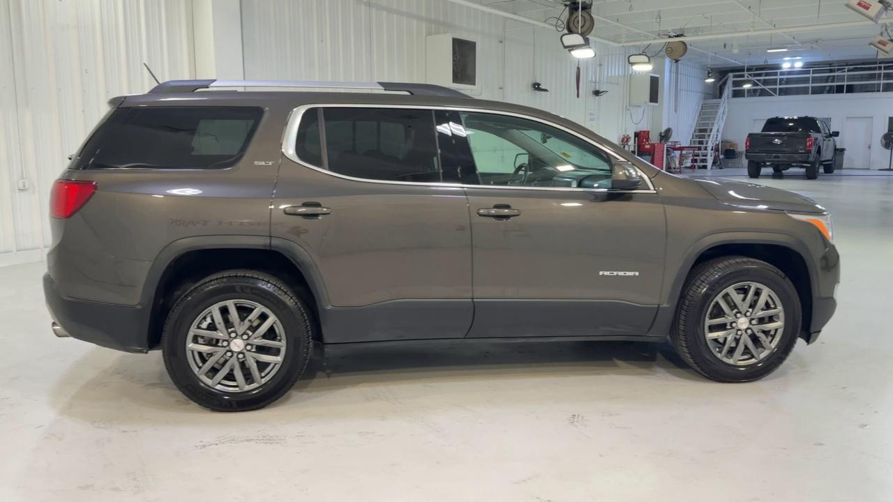 2019 GMC Acadia SLT