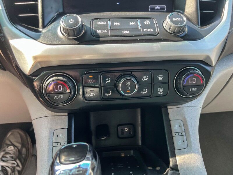2019 GMC Acadia SLT Wilmington NC