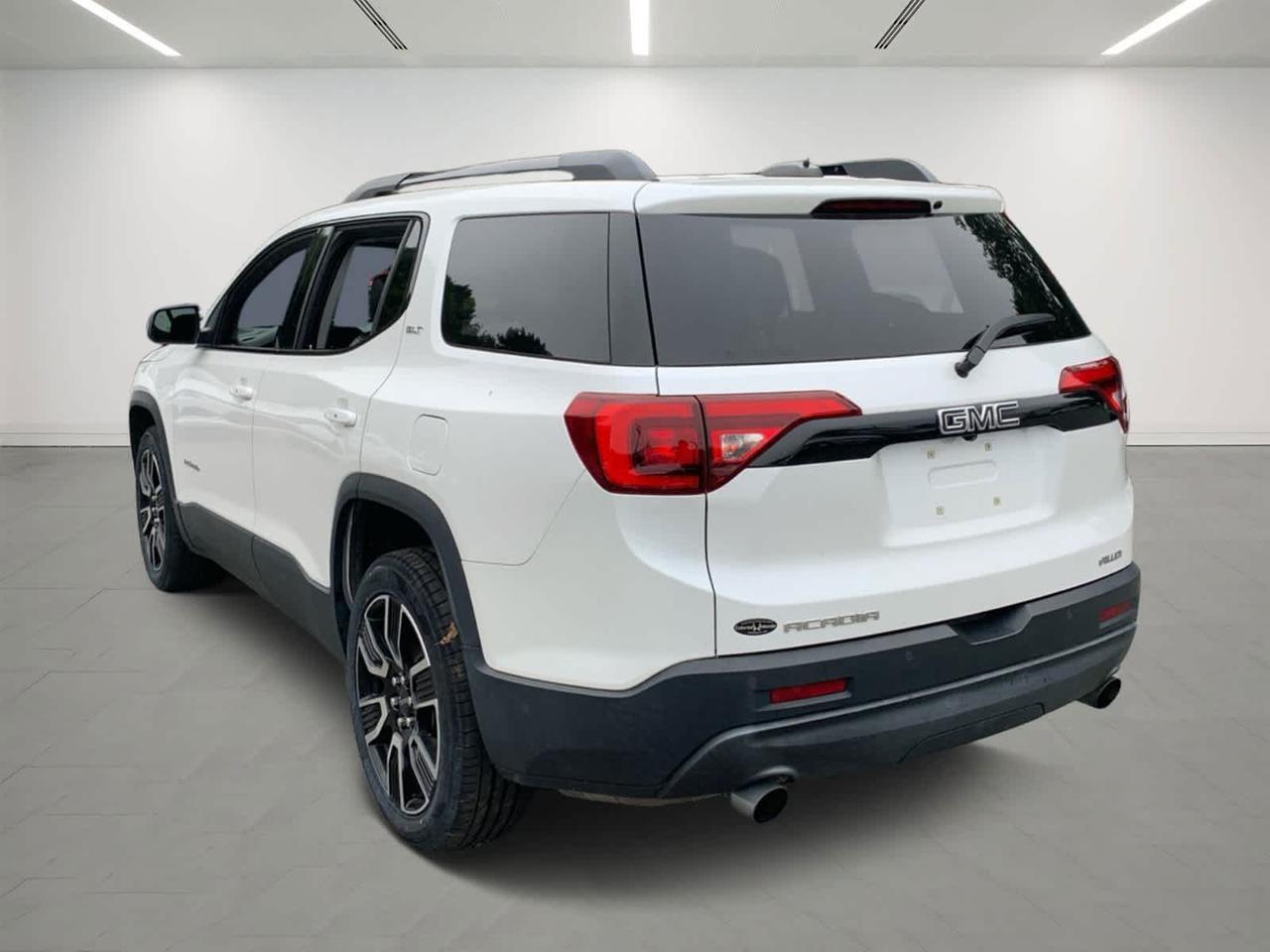 2019 GMC Acadia SLT Dartmouth MA