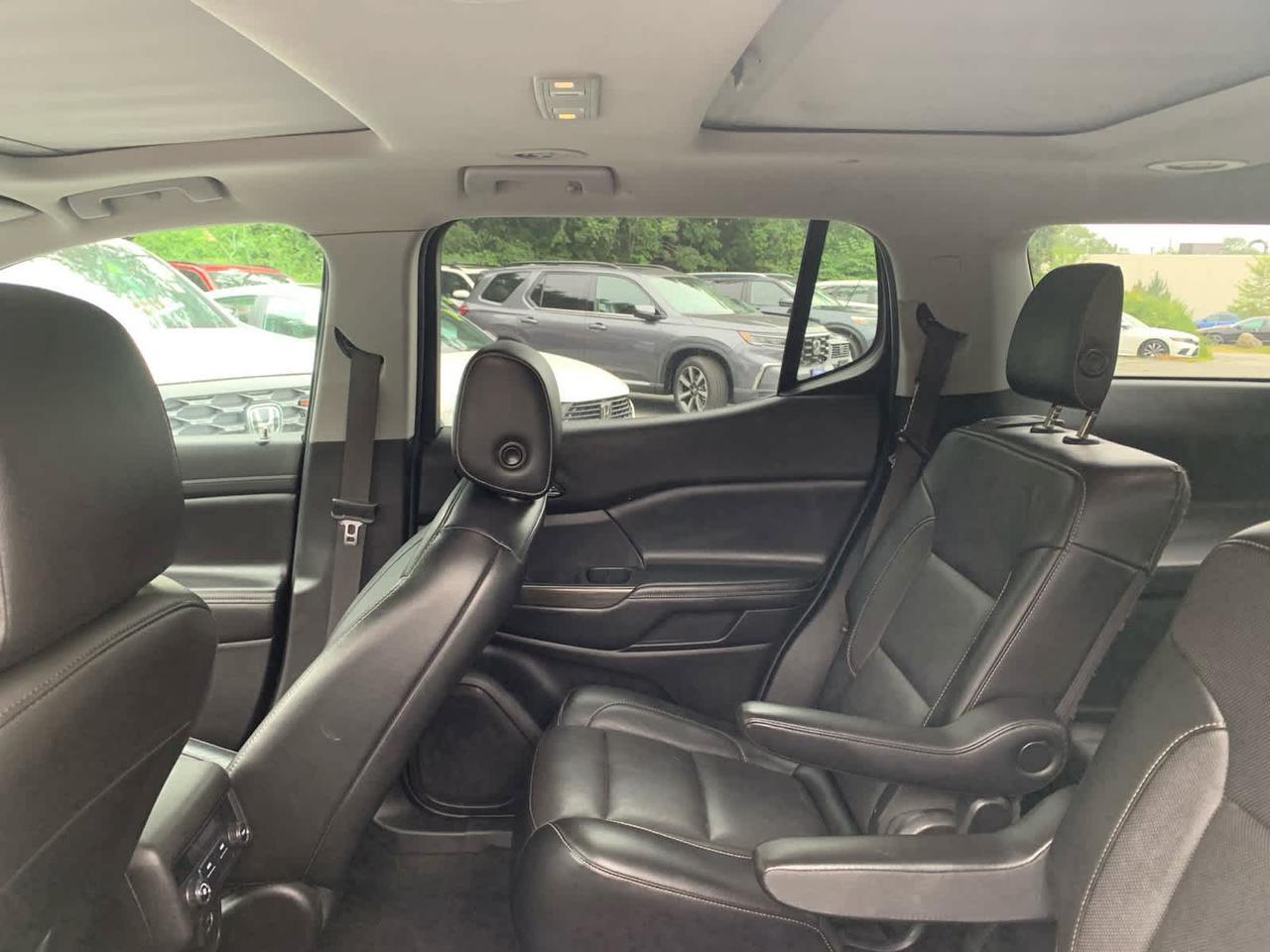 2019 GMC Acadia SLT Dartmouth MA