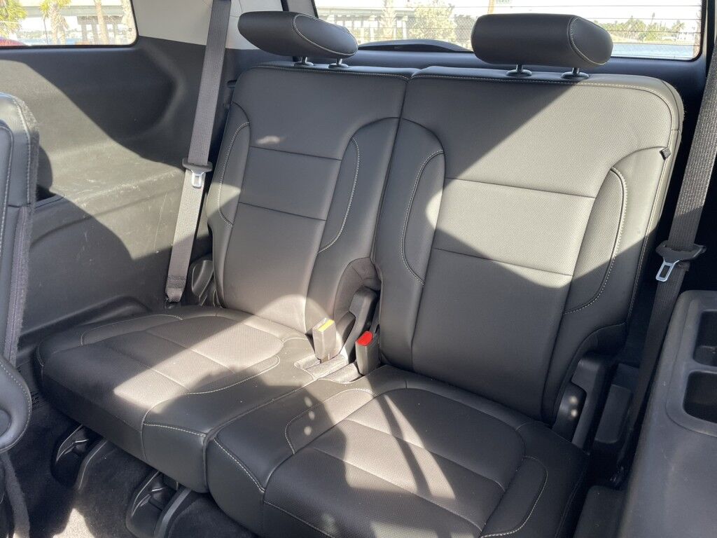 2019 GMC Acadia SLT4SA~CLEAN CARFAX~PACKAGE~AUTO START/STOP~BLACK EDITION PACKAGE~CHROME GRILLE~DRIVER ALERT PACKAGE~KEYLESS ENTRY~MAX TRAILERING PACKAGE~PREMIUM SOUND SYSTEM~REMOTE ENGINE START~THIRD ROW SEATING Sarasota FL