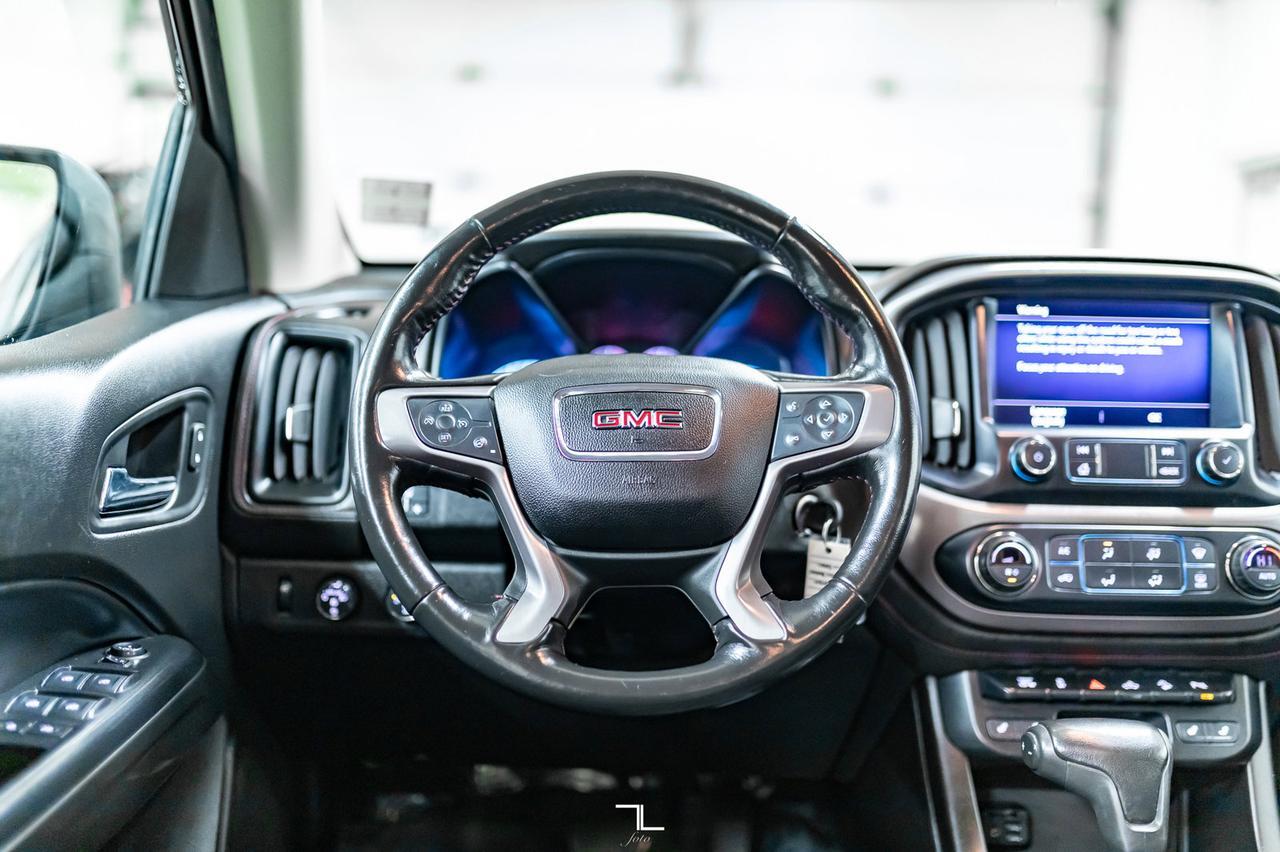 2019 GMC Canyon 4x4 Crew Cab All Terrain Diesel Leather Nav BCam Red Deer AB