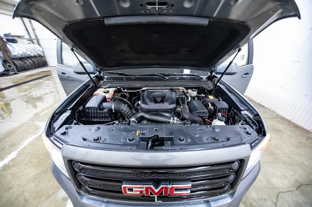 2019 GMC Canyon 4x4 Crew Cab All Terrain Diesel Leather Nav BCam Red Deer AB