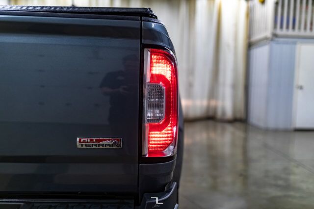 2019 GMC Canyon 4x4 Crew Cab All Terrain Diesel Leather Nav BCam Red Deer AB