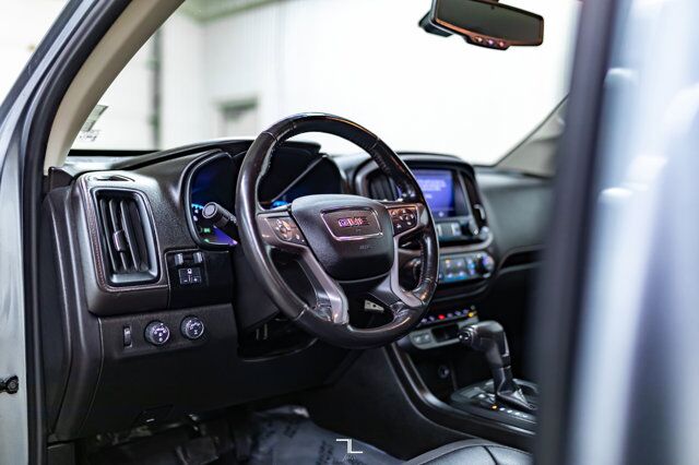 2019 GMC Canyon 4x4 Crew Cab All Terrain Diesel Leather Nav BCam Red Deer AB