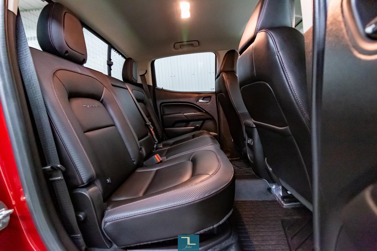 2019 GMC Canyon 4x4 Crew Cab All Terrain Leather Nav BCam Red Deer AB