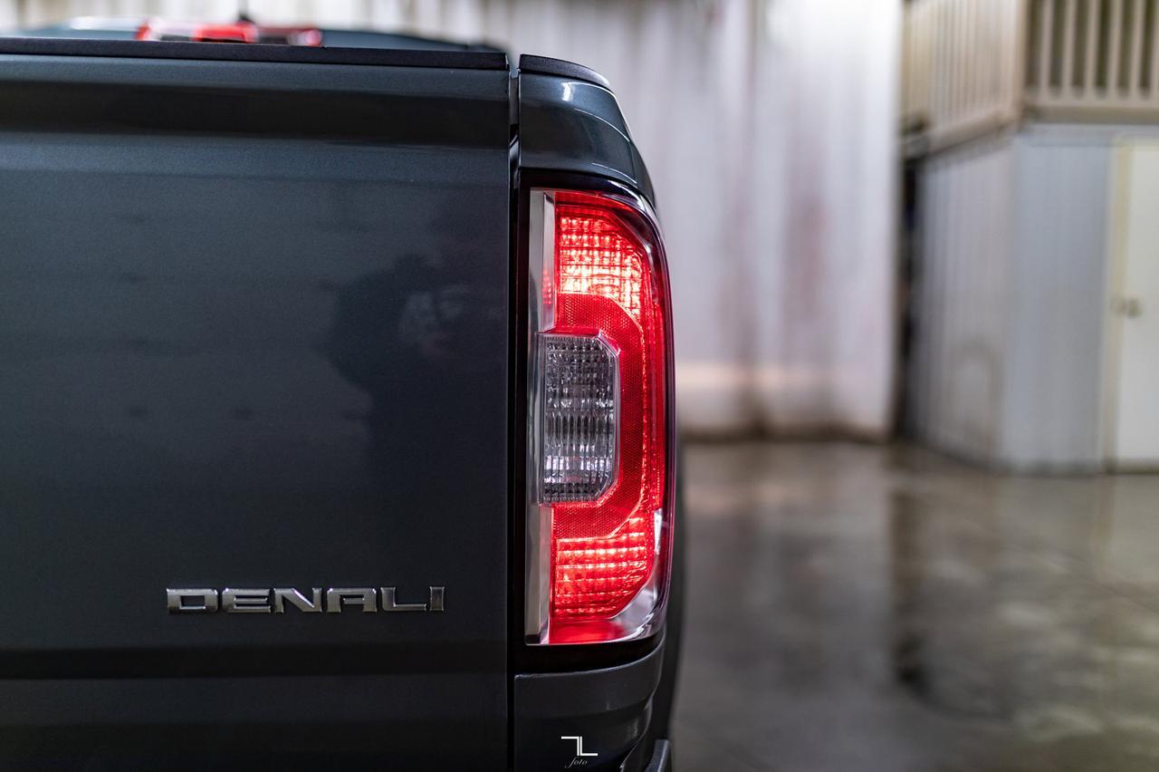 2019 GMC Canyon 4x4 Crew Cab Denali Leather Nav BCam Red Deer AB