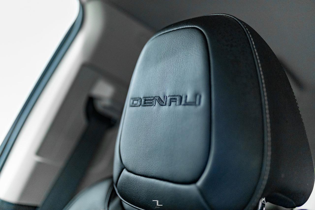 2019 GMC Canyon 4x4 Crew Cab Denali Leather Nav BCam Red Deer AB