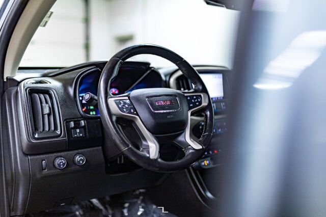 2019 GMC Canyon 4x4 Crew Cab Denali Leather Nav BCam Red Deer AB