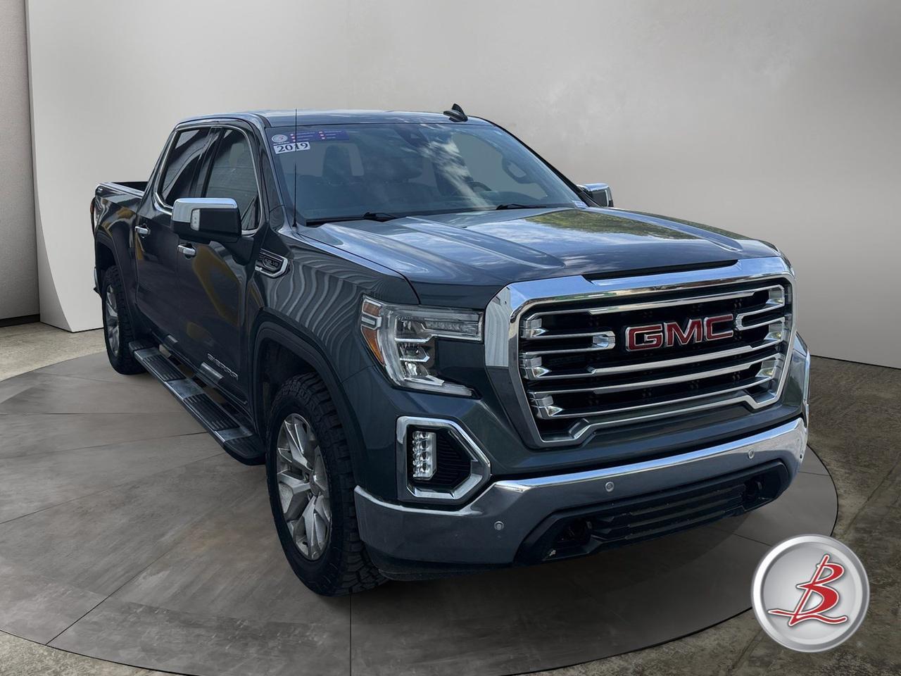 2019 GMC SIERRA 1500 Crew Cab 4x4 SLT