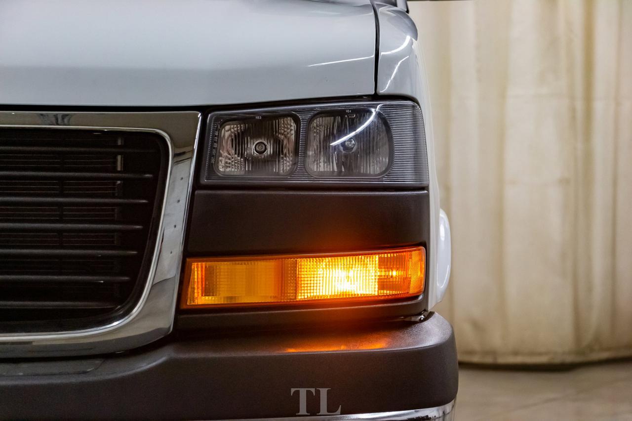 2019 GMC Savana 2500 Cargo Van BCam Red Deer AB