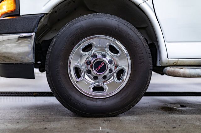 2019 GMC Savana 2500 Cargo Van BCam Red Deer AB