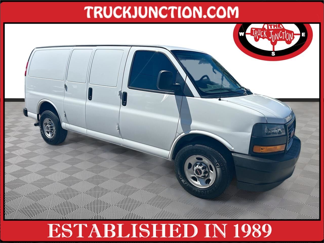 2019 GMC Savana Cargo Van RWD 2500