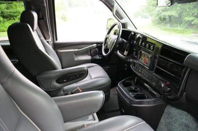 2019 GMC Savana Explorer Conversion Van / Limited SE / Loaded With Options! High Point NC