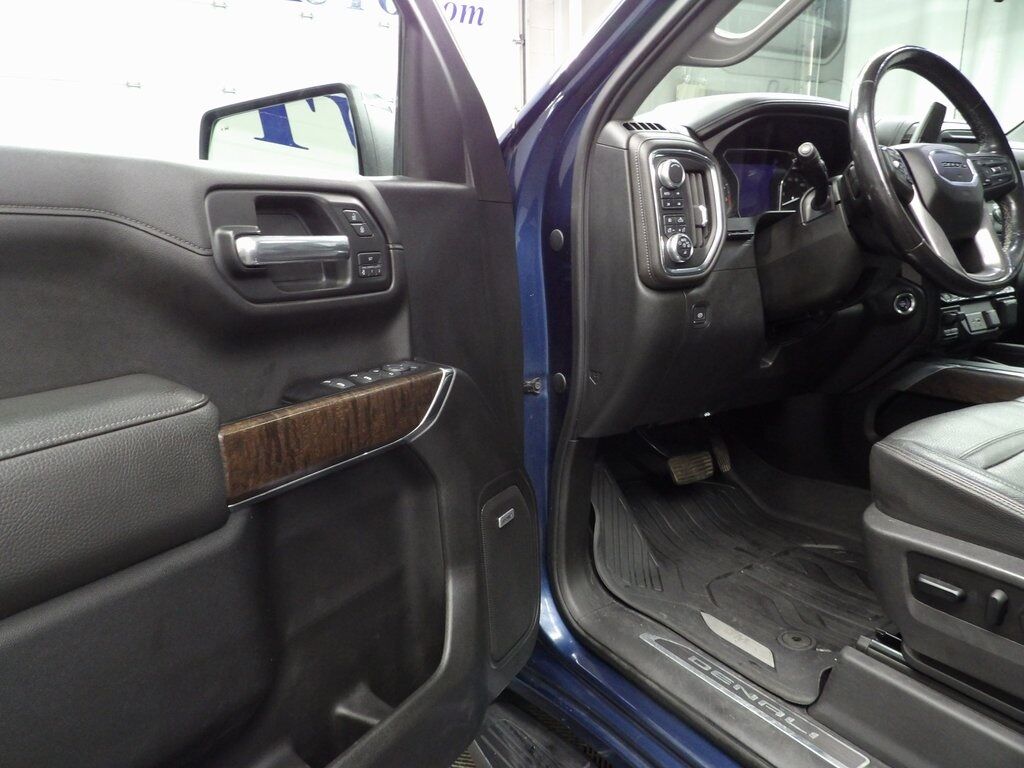2019 GMC Sierra 1500 4x4 Crew Cab Denali Fond du Lac WI