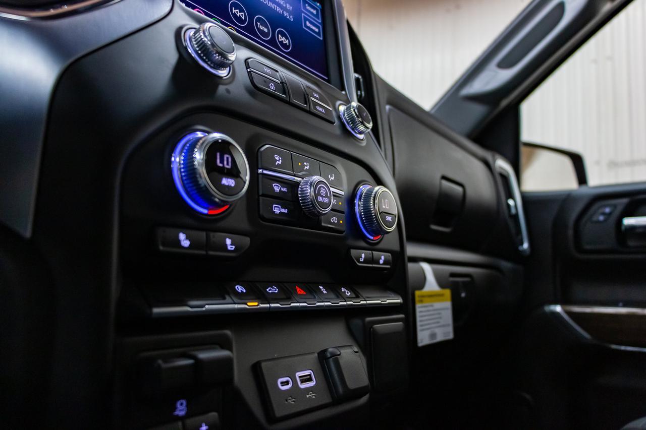 2019 GMC Sierra 1500 4x4 Crew Cab Elevation BCam Red Deer AB