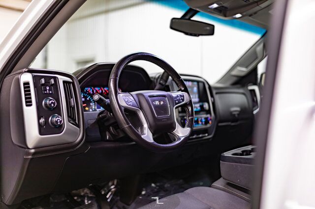 2019 GMC Sierra 1500 4x4 Double Cab SLE Limited BCam Red Deer AB