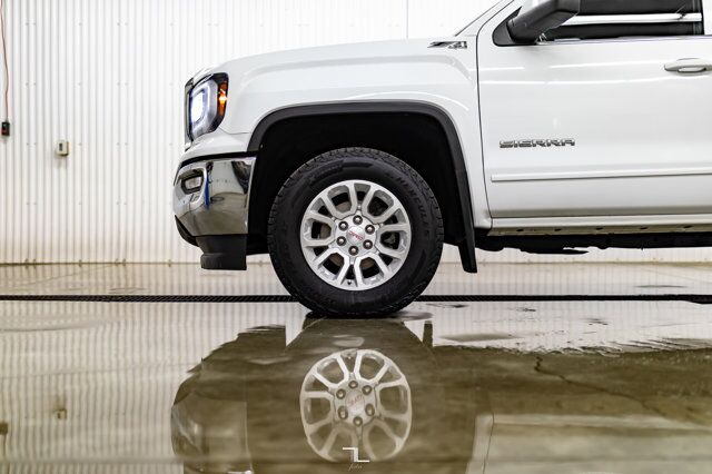 2019 GMC Sierra 1500 4x4 Double Cab SLE Limited BCam Red Deer AB