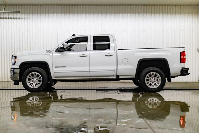 2019 GMC Sierra 1500 4x4 Double Cab SLE Limited BCam Red Deer AB
