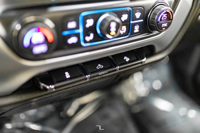 2019 GMC Sierra 1500 4x4 Double Cab SLE Limited BCam Red Deer AB