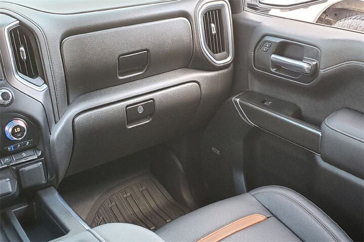 2019 GMC Sierra 1500 AT4  TX