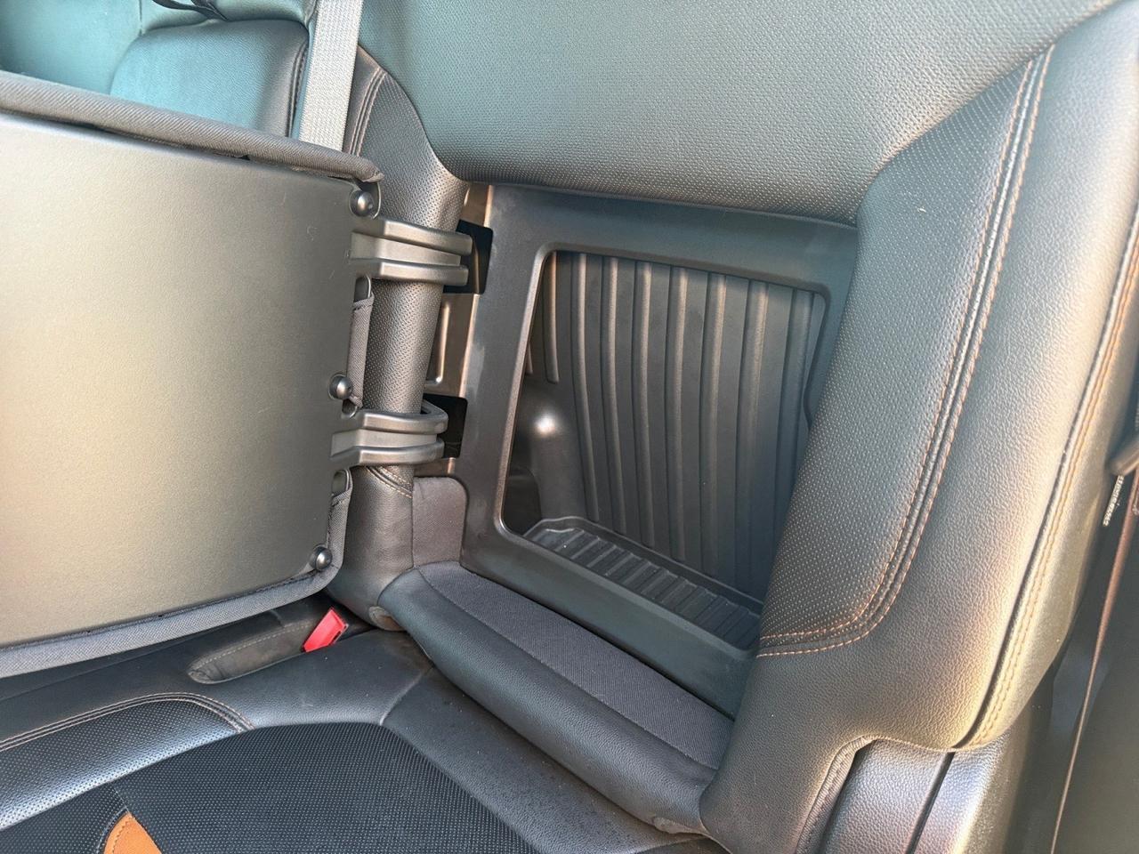 2019 GMC Sierra 1500 AT4, HEATED AND VENTILATED SEATS, HEATED REAR SEATS, SUNROOF, BOSE SPEAKERS, POWER FOLDING MIRRORS, HEATED MIRRORS, WIFI, BLUETOOTH, BED LINER, ALL WEATHER FLOOR MATS, AIR CONDITIONING CLIMATE CONTROL, COME AND TEST DRIVE THIS GMC SIERRA TODAY! Norfolk VA