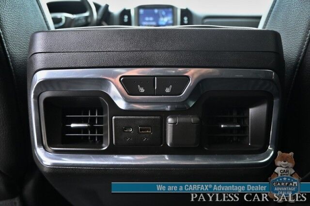 2019 GMC Sierra 1500 Denali / 4X4 / AutoStart / 6.2L V8 / Heated & Cooled Leather Seats / Heated Steering Wheel / Sunroof / NAV / Bose Speakers / Lane Departure & Blind Spot Alert / Multipro Tailgate / Tonneau Cover / Tow Pkg Anchorage AK
