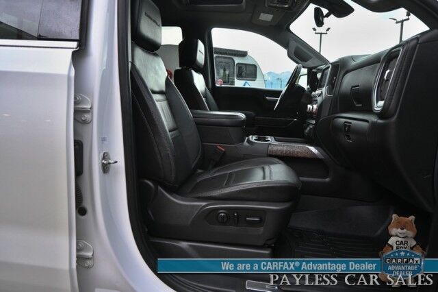 2019 GMC Sierra 1500 Denali / 4X4 / AutoStart / Ultimate Pkg / Tech Pkg / Heated & Cooled Leather Seats / Heated Steering Wheel / Sunroof / NAV / HUD / 360 Cam / Bose Speakers / Lane Departure & Blind Spot / Tonneau Cover / Tow Pkg Anchorage AK