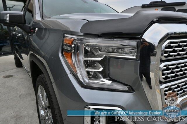 2019 GMC Sierra 1500 Denali / 4X4 / Crew Cab / AutoStart / 6.2L V8 / Heated & Cooled Leather Seats / Heated Steering Wheel / Sunroof / NAV / Bose Speakers / Lane Departure & Blind Spot Alert / Multipro Tailgate / Tonneau Cover / Tow Pkg Anchorage AK