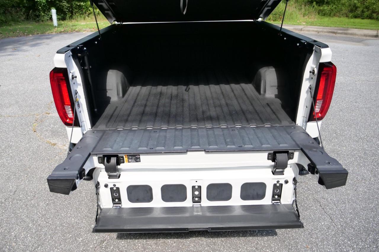 2019 GMC Sierra 1500 Denali / Multi Pro Tailgate / TECH PKG / V8! Lincolnton NC