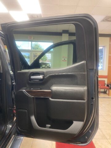 2019 GMC Sierra 1500 SLT Crew Cab Short Box 4WD Charlotte NC