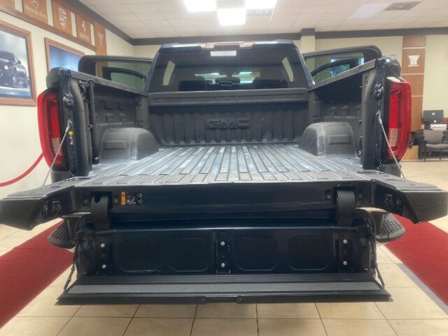 2019 GMC Sierra 1500 SLT Crew Cab Short Box 4WD Charlotte NC