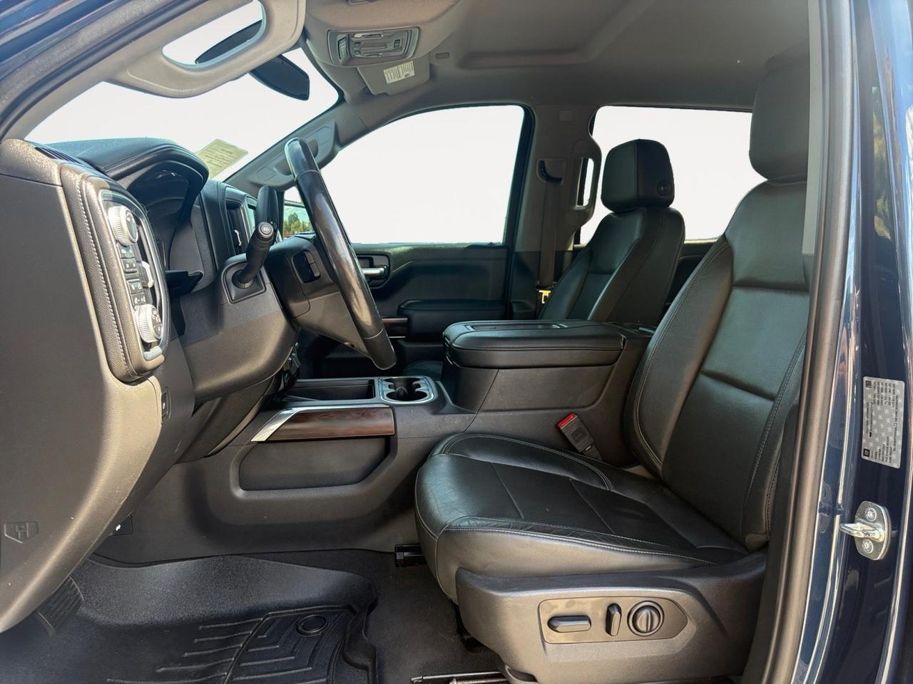 2019 GMC Sierra 1500 SLT, RUNNING BOARDS, POWER LIFTGATE, LIFTED, APPLE CARPLAY/ANDROID AUTO, REAR POWER SLIDING WINDOW, TOW PACKAGE, REMOTE START, HEATED & COOLING SEATS, LOW MILES, THIS TRUCK IS LIKE NEW & READY TO RIDE!