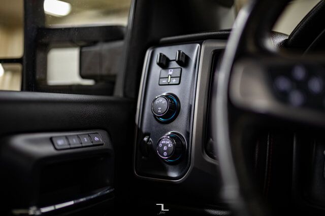 2019 GMC Sierra 2500HD 4x4 Crew Cab All Terrain Leather Roof Nav BCam Red Deer AB