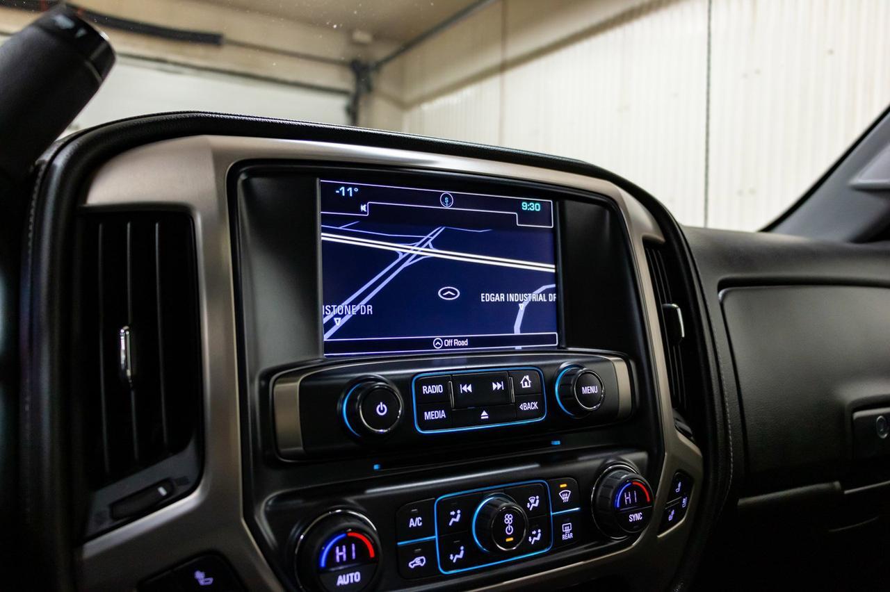 2019 GMC Sierra 2500HD 4x4 Crew Cab Denali Diesel Leather Roof Nav Red Deer AB