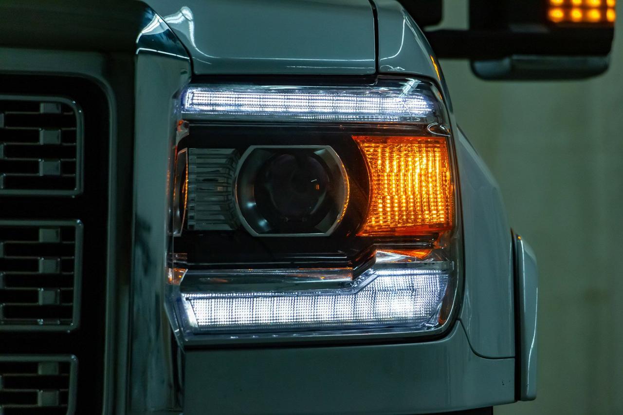 2019 GMC Sierra 2500HD 4x4 Crew Cab Denali Diesel Leather Roof Nav Red Deer AB