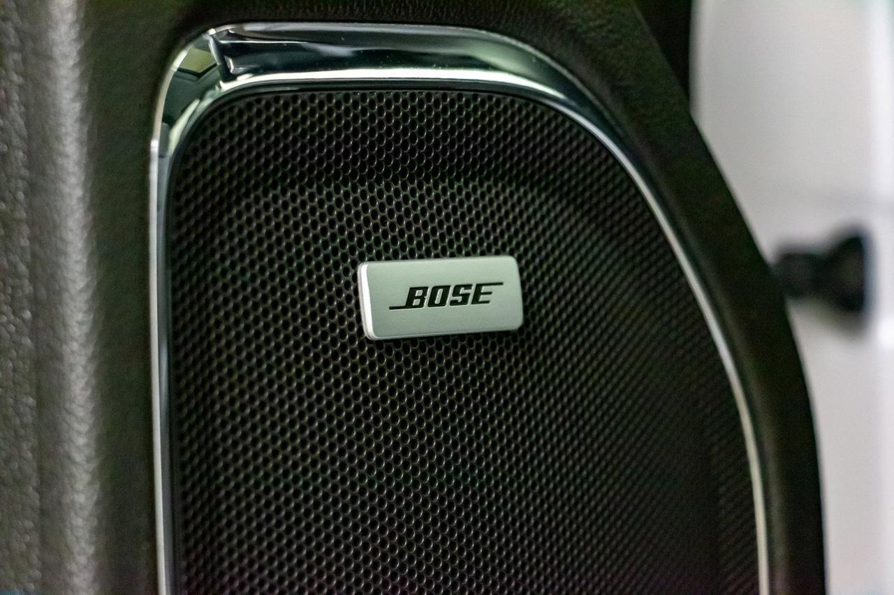 2019 GMC Sierra 2500HD 4x4 Crew Cab Denali Diesel Leather Roof Nav Red Deer AB